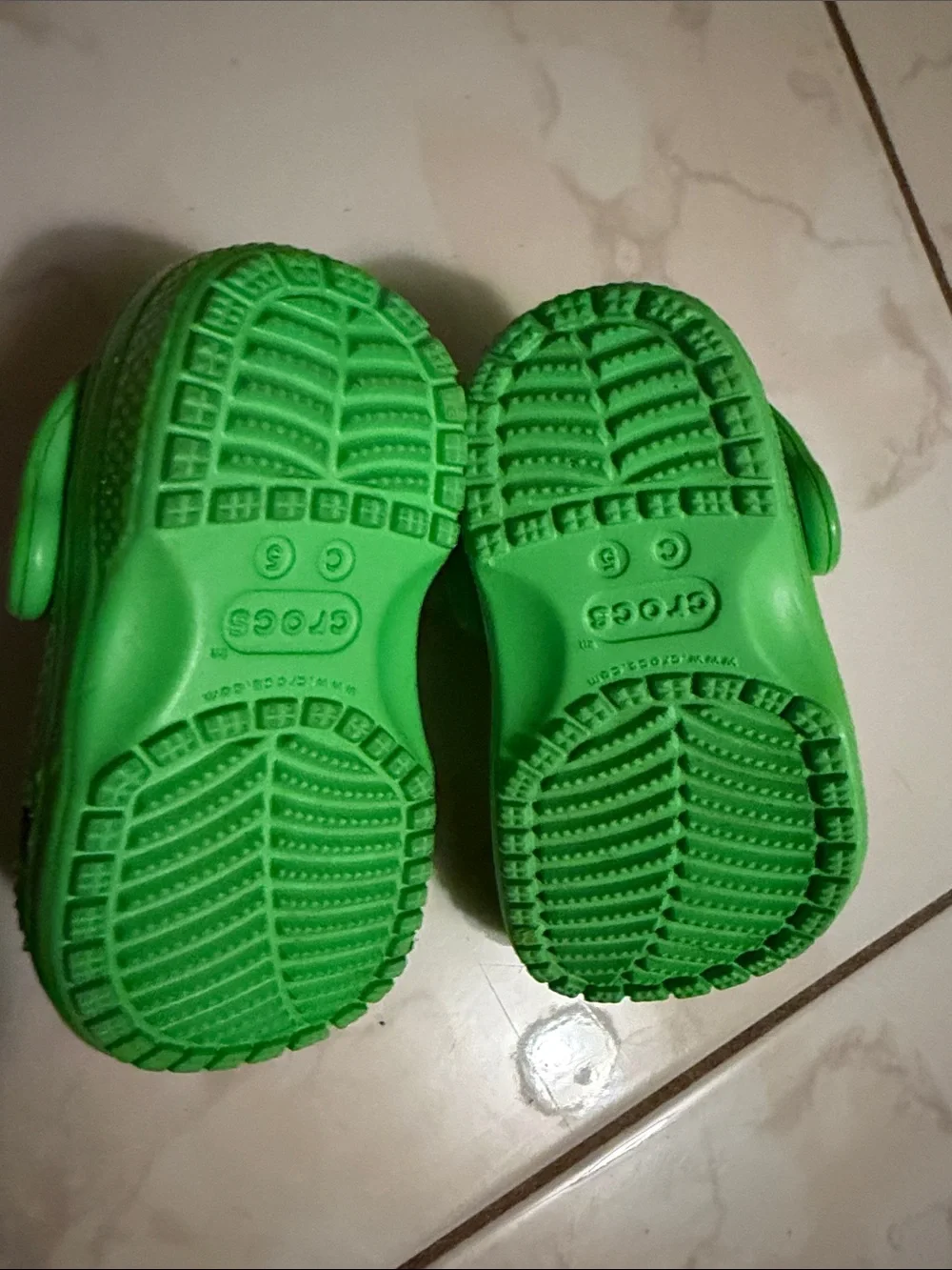 CROCS Kids Classic Clog in Green